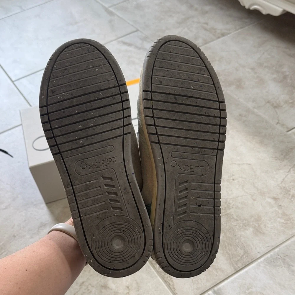 ONCEPT Women's Gray Sneakers with Yellow Accent - Low Top Casual